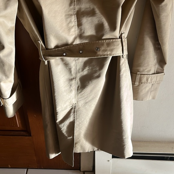 Coach Trench Coat - Picture 6 of 7